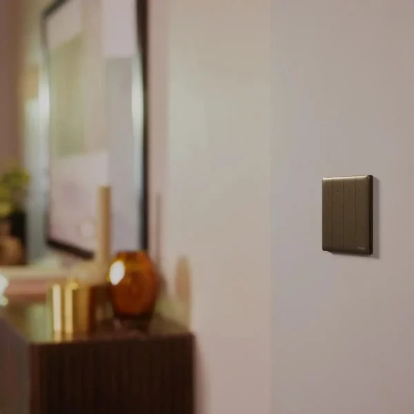 Schneider Switch, Unica X, 2 way, 16AX, 250V, 4 gangs, with LED, Dark Bronze ,NUX34_2N_DB - Image 9
